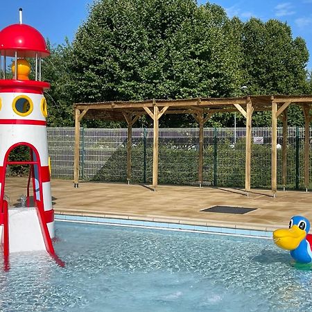 Camping De Thoissey *** Exterior photo