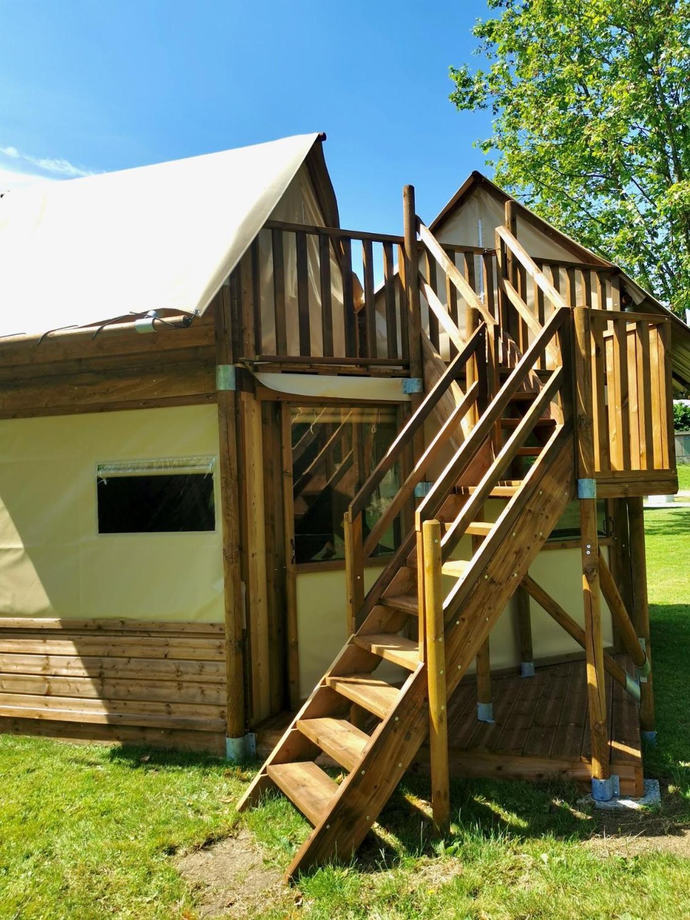 Camping De Thoissey *** Exterior photo