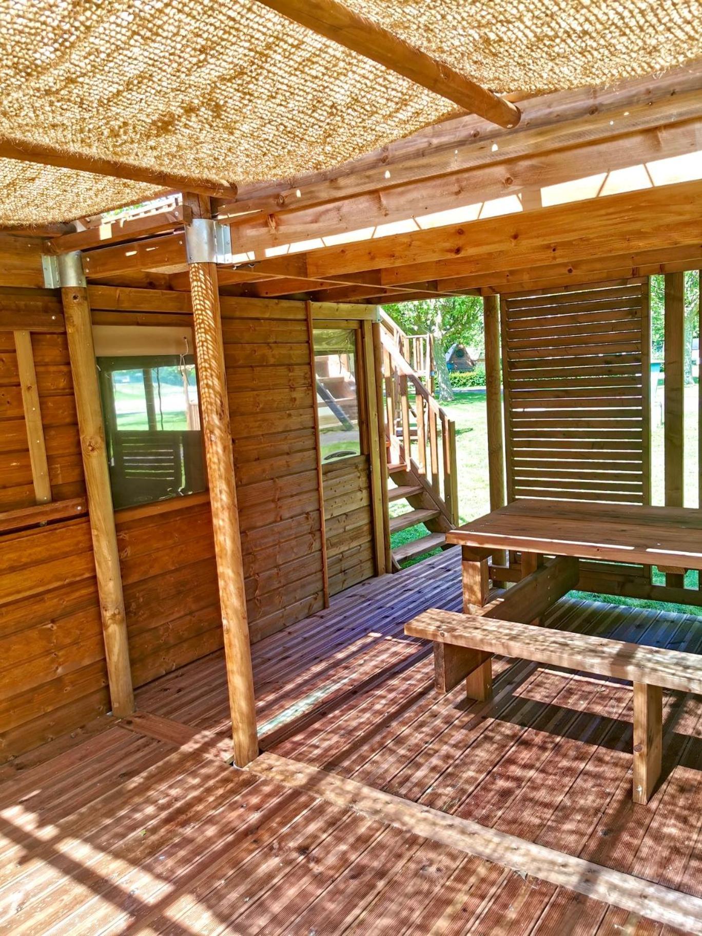 Camping De Thoissey *** Exterior photo